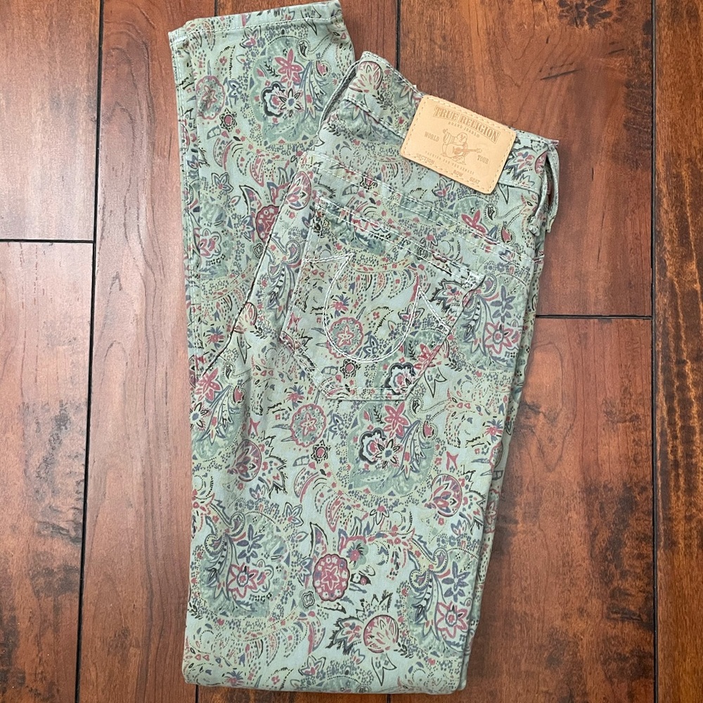 NWOT True Religion Green Paisley Skinny Jeans